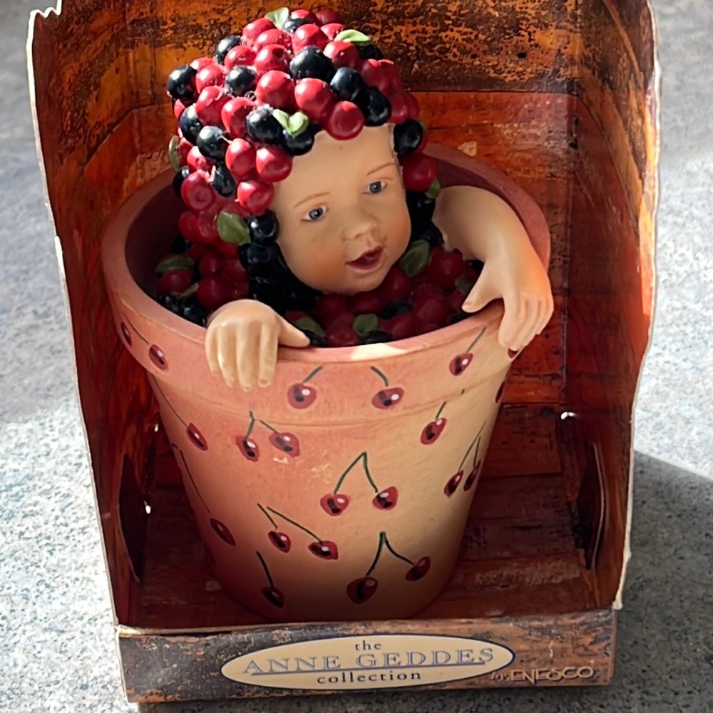 Anne Geddes Baby Figurine